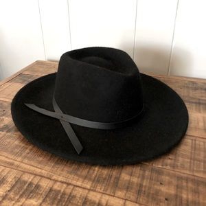 Universal Thread Wide Brim Fedora Hat